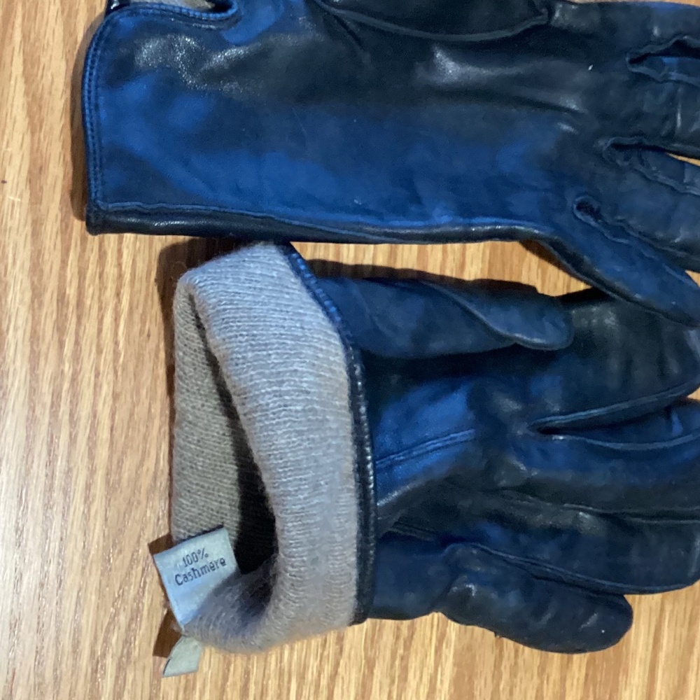 Coach vintage Men’s leather and cashmere Black gloves size M - Picture 7 of 7